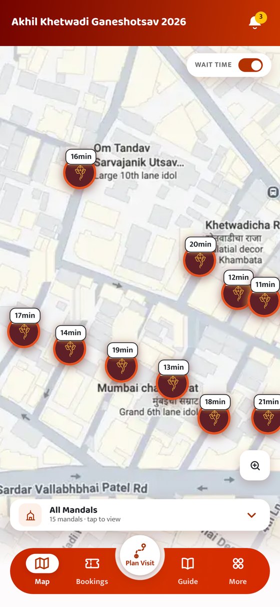 The LineSe map screen, showing live wait times pinned to each Khetwadi mandal.